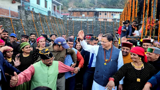 लाखामंडल पहुँचने पर महादेव की पूजा अर्चना कर,सीएम धामी ने कहा:हनोल मास्टर प्लान धार्मिक धरोहर को मजबूती देगा