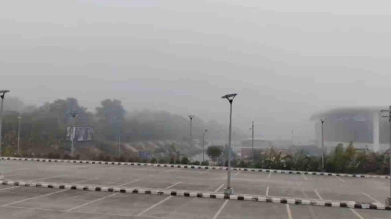 घने कोहरे से हवाई यात्रायात प्रभावित, दून एयरपोर्ट नहीं पहुंची कई फ्लाइटें